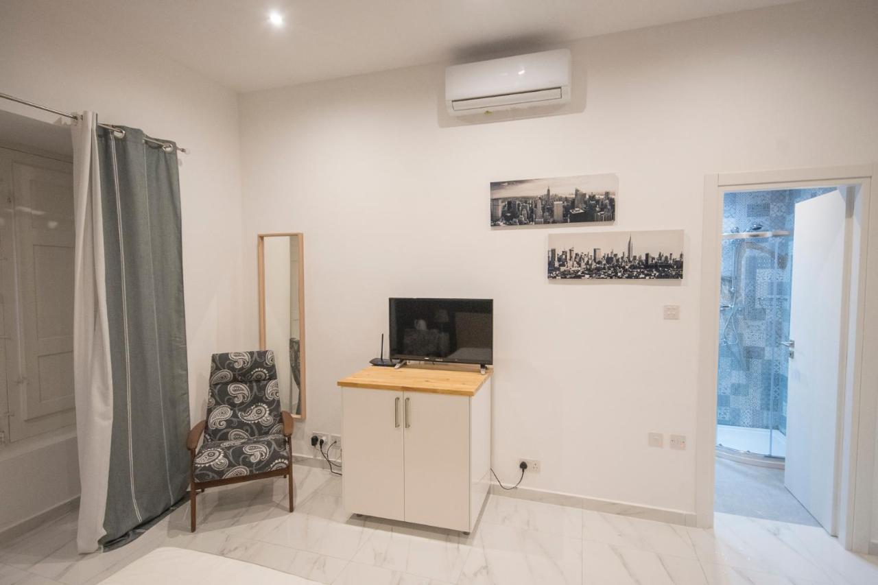 4 Bedroom Apartment Near Sliema Seafront Kültér fotó